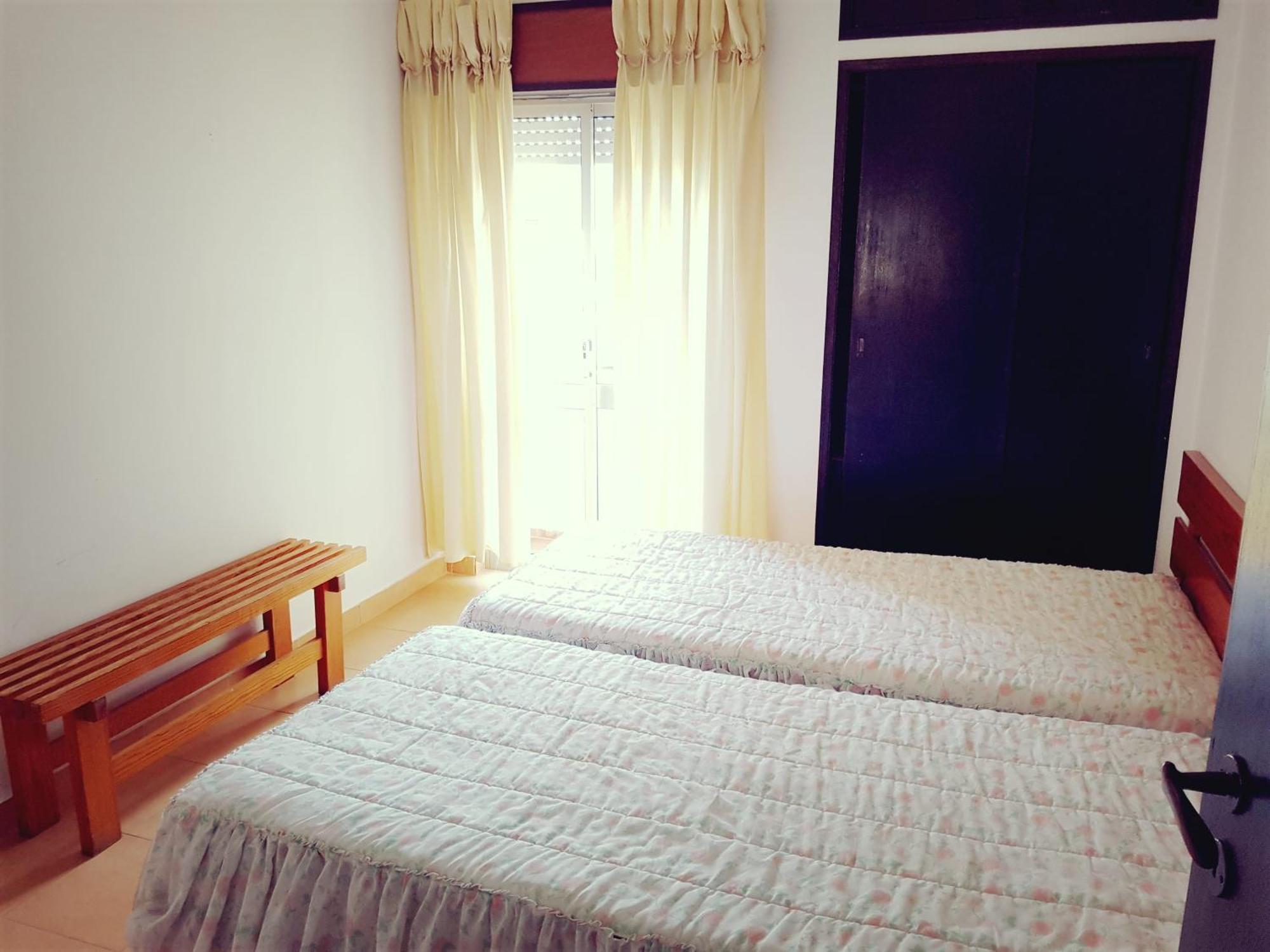 Squash Club Apartamentos 波尔蒂芒 外观 照片